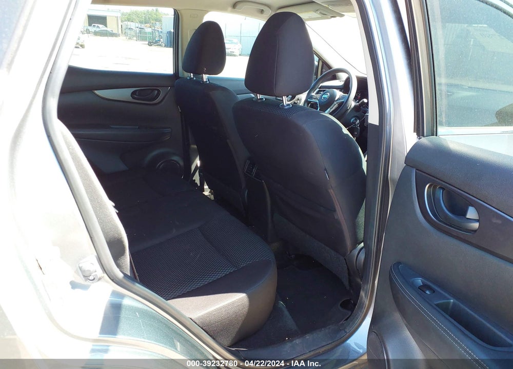 2018 NISSAN ROGUE SPORT S VIN: JN1BJ1CP8JW188563