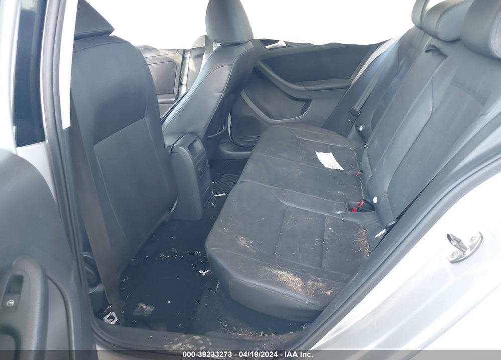 2012 VOLKSWAGEN JETTA 2.5L SE VIN: 3VWDP7AJ7CM338992