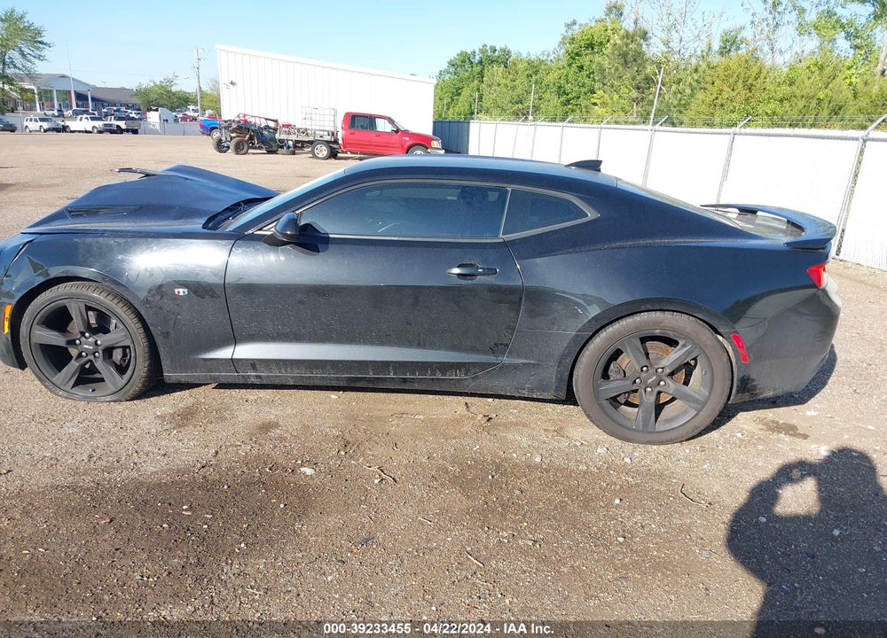 2017 CHEVROLET CAMARO 2SS VIN: 1G1FH1R70H0167004