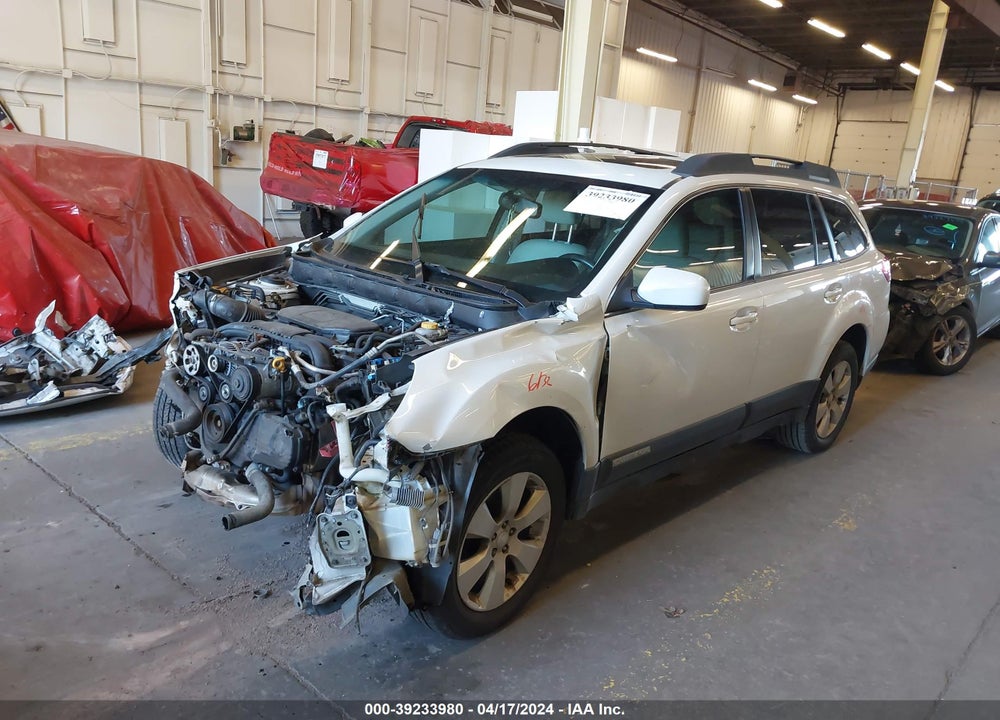 2011 SUBARU OUTBACK 2.5I LIMITED VIN: 4S4BRCKC0B3385824