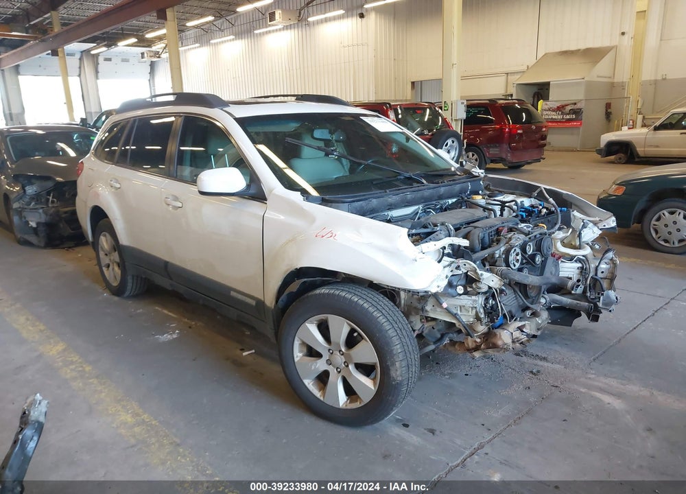 2011 SUBARU OUTBACK 2.5I LIMITED VIN: 4S4BRCKC0B3385824