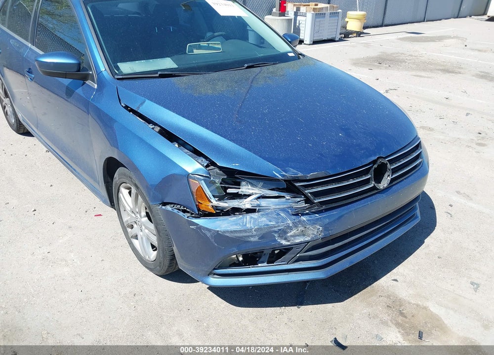 2017 VOLKSWAGEN JETTA 1.4T S VIN: 3VW2B7AJ8HM227428