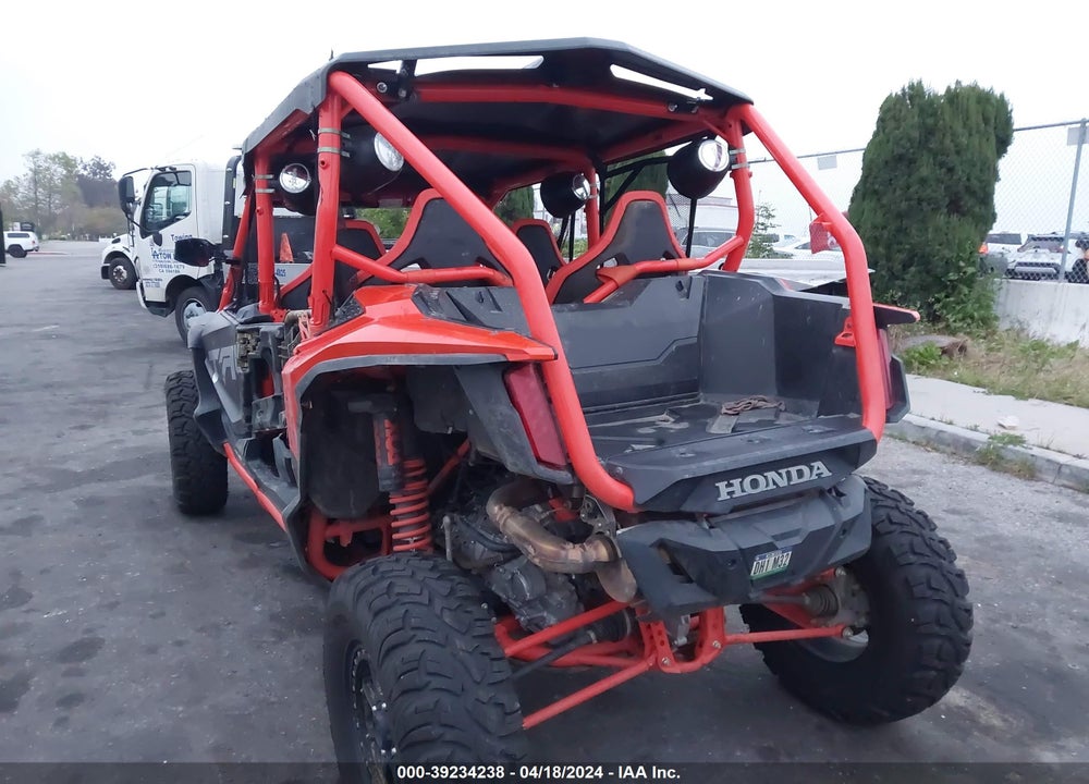 2020 HONDA SXS1000 S4D VIN: 1HFVE06F8L4000396