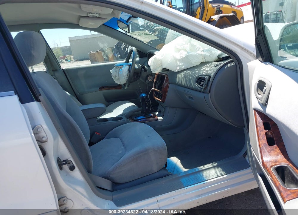 2000 MITSUBISHI GALANT ES VIN: 4A3AA46G0YE160680