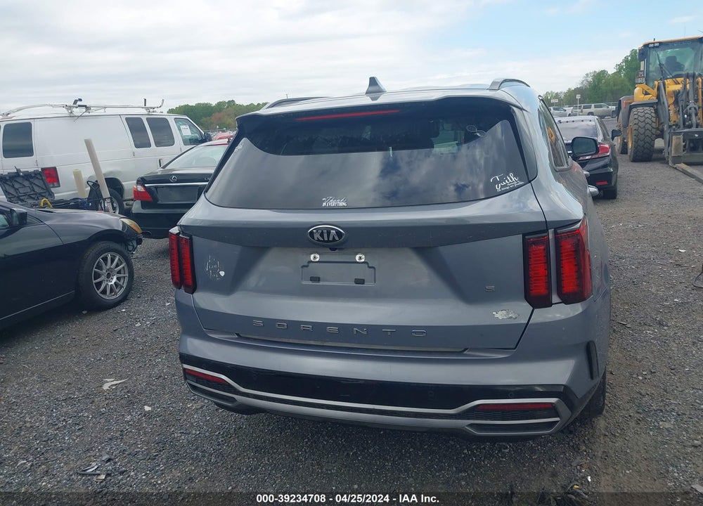 2021 KIA SORENTO S VIN: 5XYRL4LC1MG020026