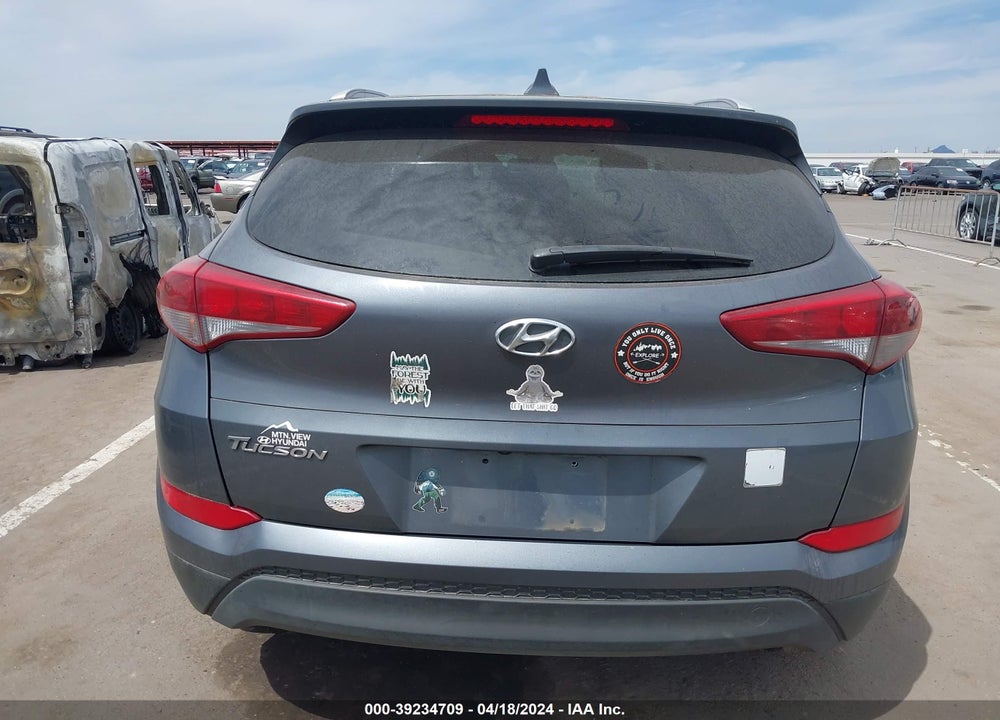 2018 HYUNDAI TUCSON SEL VIN: KM8J33A42JU754800
