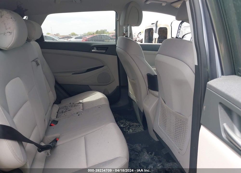 2018 HYUNDAI TUCSON SEL VIN: KM8J33A42JU754800
