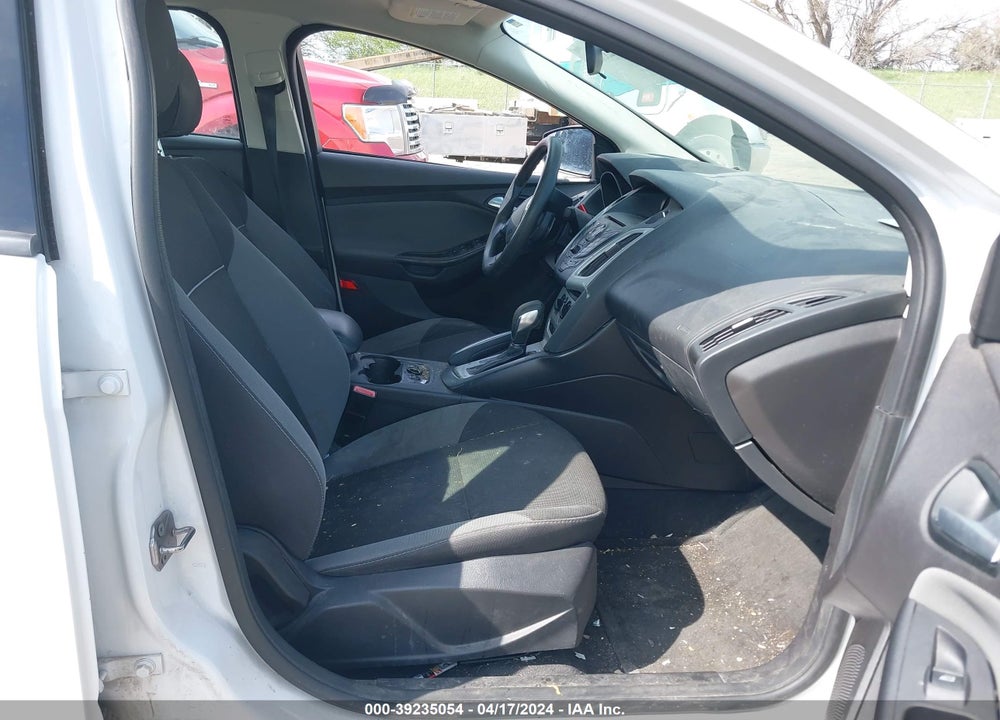 2013 FORD FOCUS SE VIN: 1FADP3F27DL270103