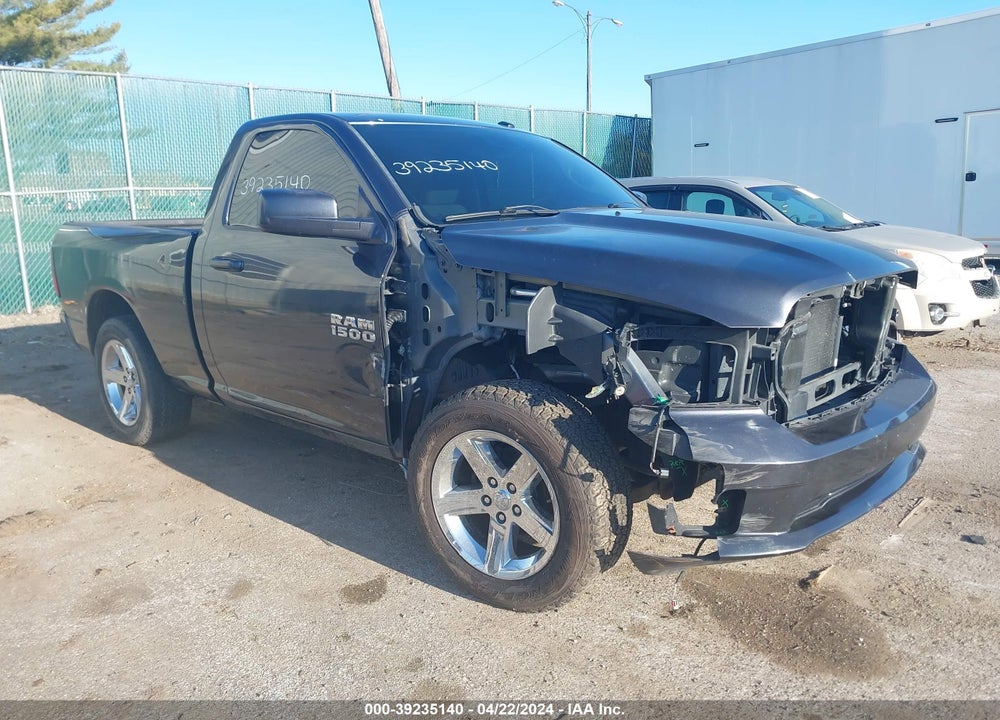 2013 RAM 1500 EXPRESS VIN: 3C6JR6AT3DG588653