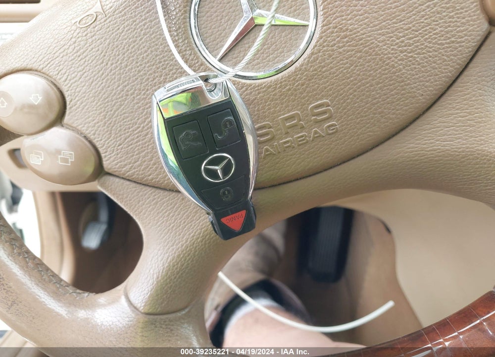 2008 MERCEDES-BENZ E 320 BLUETEC VIN: WDBUF22X08B205922
