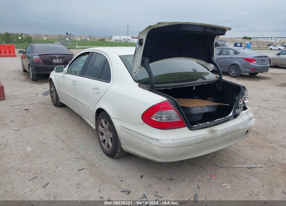 2008 MERCEDES-BENZ E 320 BLUETEC VIN: WDBUF22X08B205922
