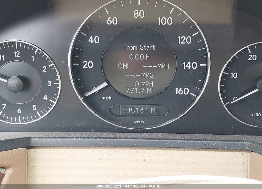 2008 MERCEDES-BENZ E 320 BLUETEC VIN: WDBUF22X08B205922