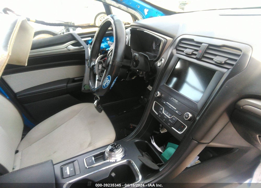 2020 FORD FUSION SE VIN: 3FA6P0HD2LR145676