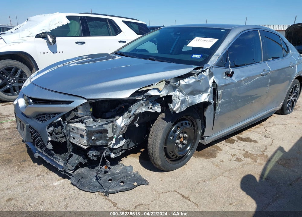 2020 TOYOTA CAMRY SE VIN: 4T1G11AK4LU894028