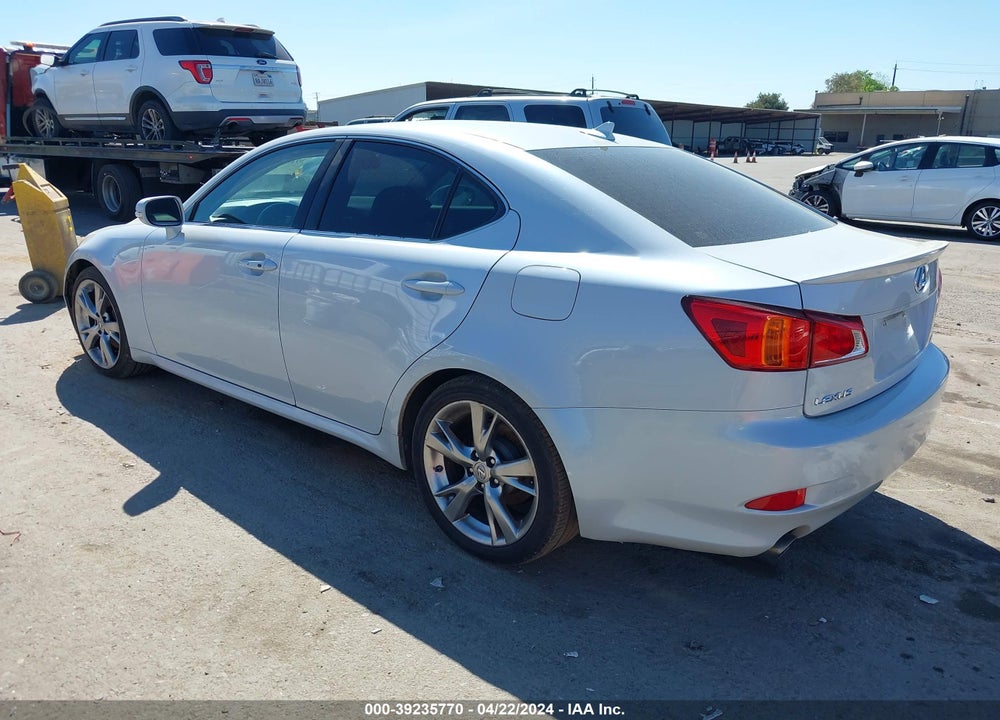 2009 LEXUS IS 250 VIN: JTHBK262395102527