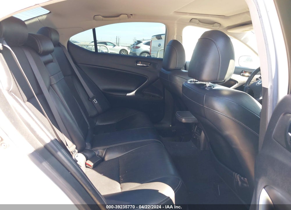 2009 LEXUS IS 250 VIN: JTHBK262395102527