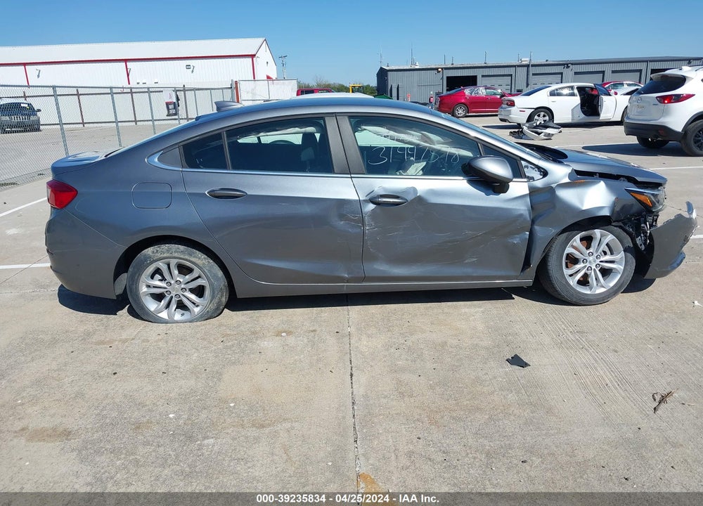 2019 CHEVROLET CRUZE LT VIN: 1G1BE5SMXK7123105