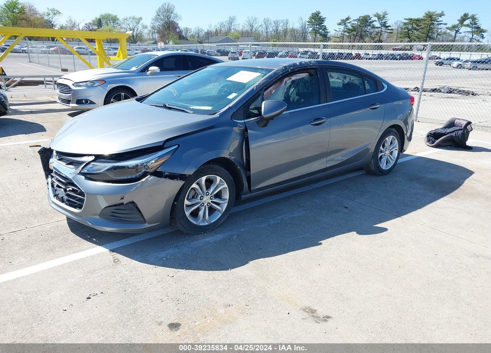 2019 CHEVROLET CRUZE LT VIN: 1G1BE5SMXK7123105