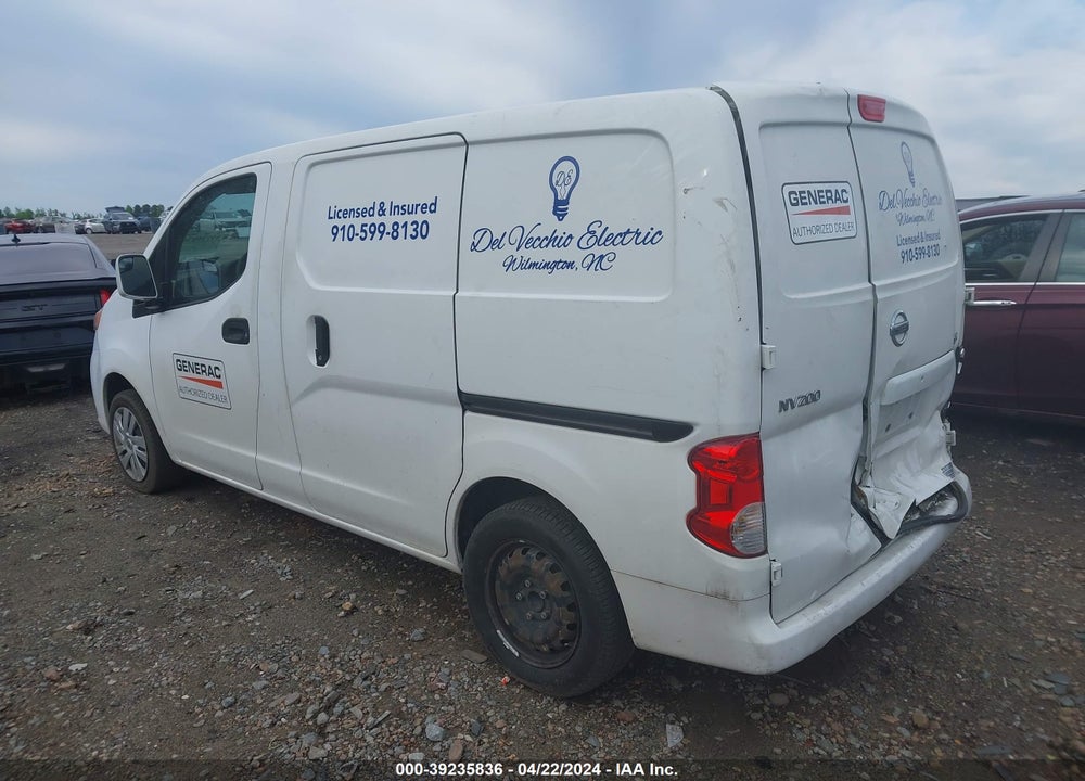 2015 NISSAN NV200 SV VIN: 3N6CM0KN7FK719738
