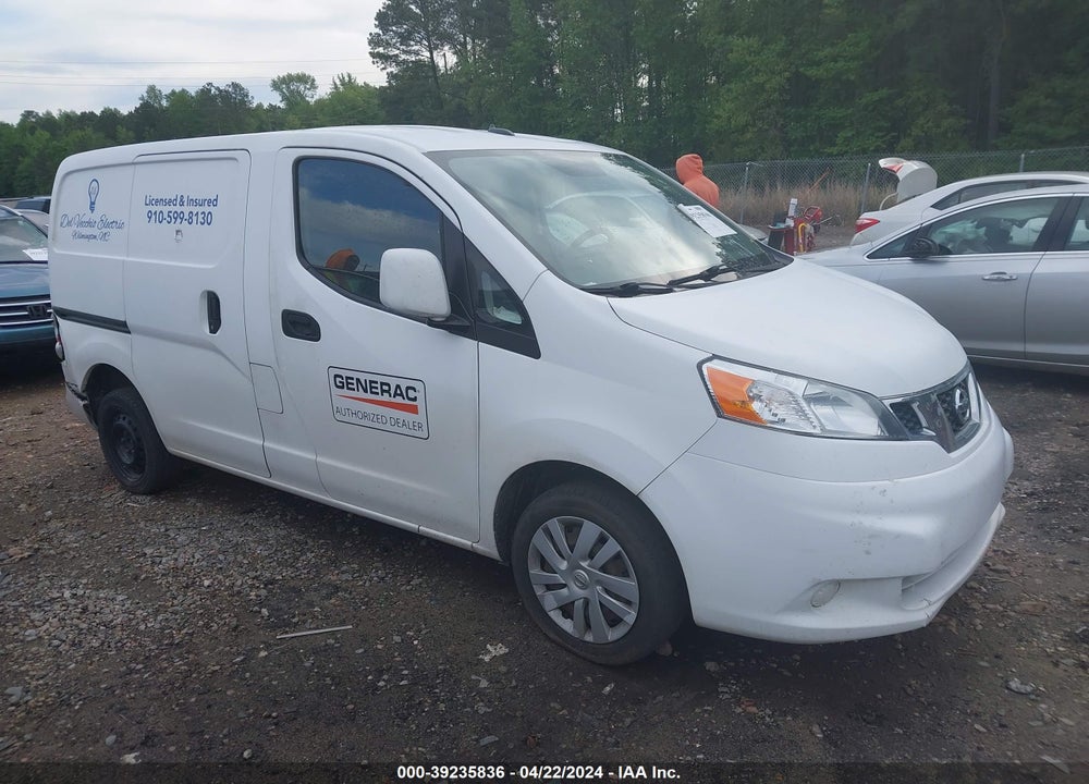 2015 NISSAN NV200 SV VIN: 3N6CM0KN7FK719738