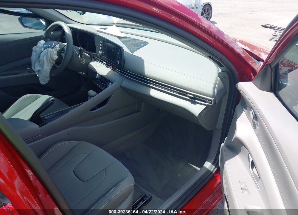 2023 HYUNDAI ELANTRA SEL VIN: KMHLM4AG8PU623384