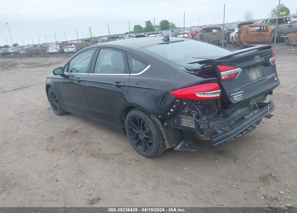 2019 FORD FUSION SE VIN: 3FA6P0HD1KR161396