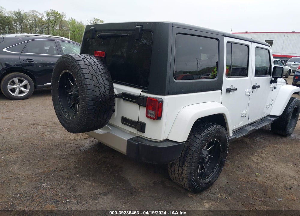 2017 JEEP WRANGLER UNLIMITED SAHARA 4X4 VIN: 1C4BJWEG6HL523631