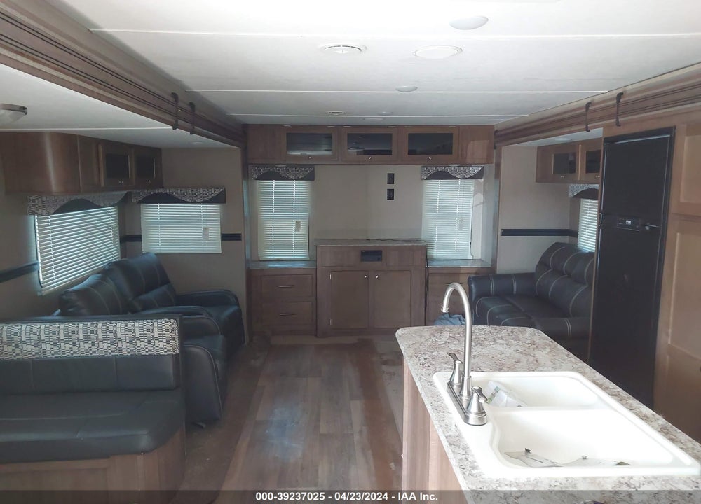 2017 KEYSTONE ASPEN TRAIL 3150REDS VIN: 4YDT31528H8921865