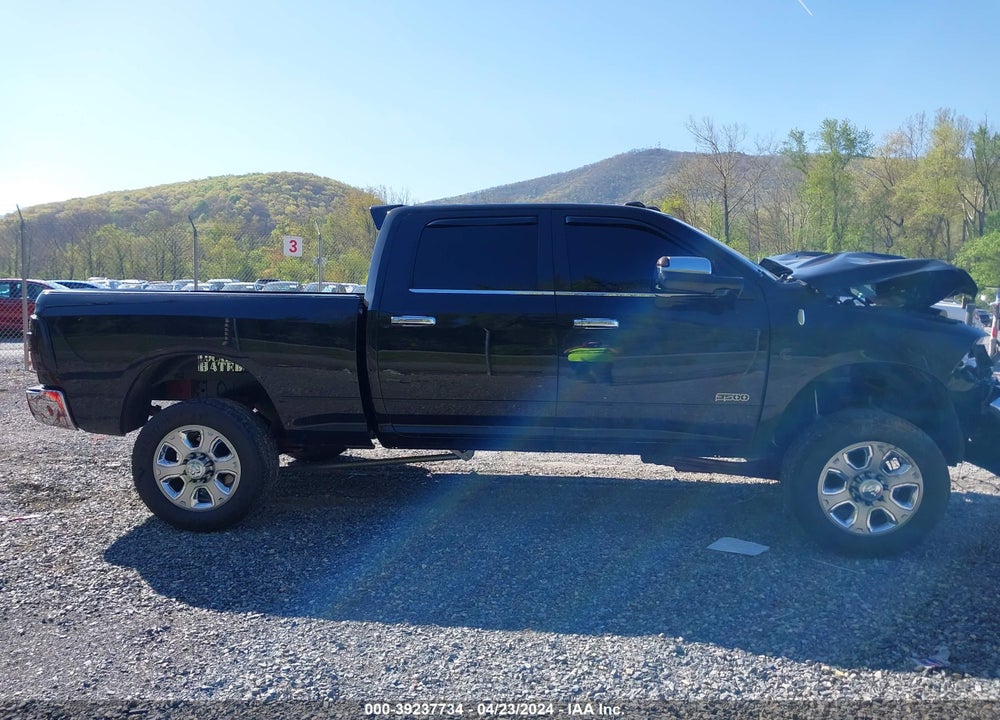 2017 RAM 3500 TRADESMAN  4X4 6'4 BOX VIN: 3C63R3CL3HG638137