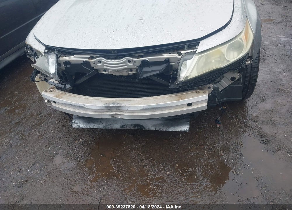 2010 ACURA TL 3.5 VIN: 19UUA8F51AA014602