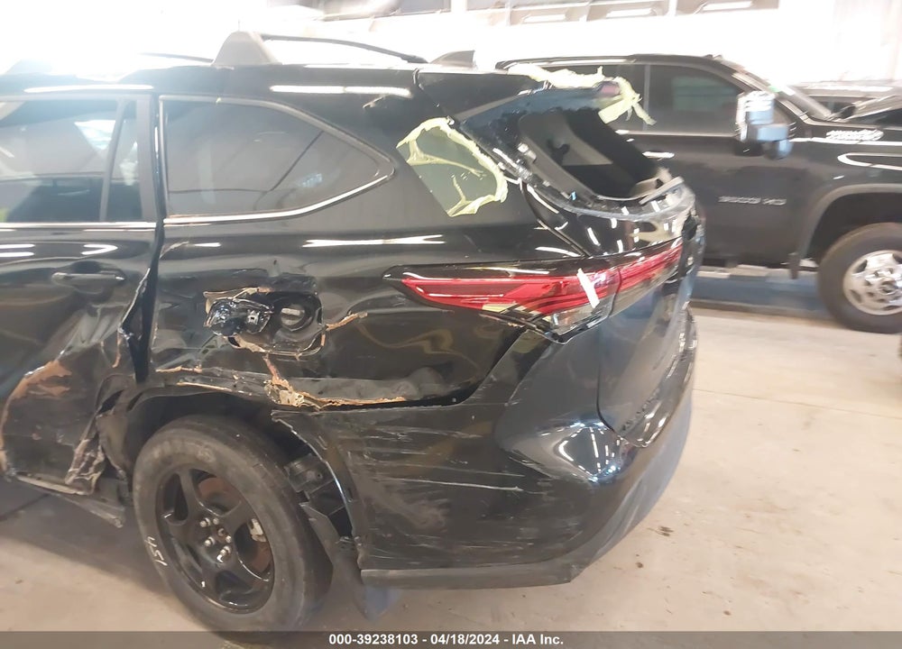 2023 TOYOTA HIGHLANDER HYBRID LE VIN: 5TDBBRCH0PS580494