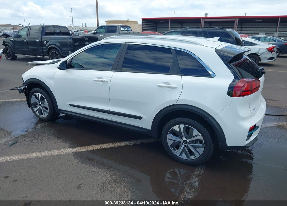 2022 KIA NIRO EV S VIN: KNDCC3LG7N5159834
