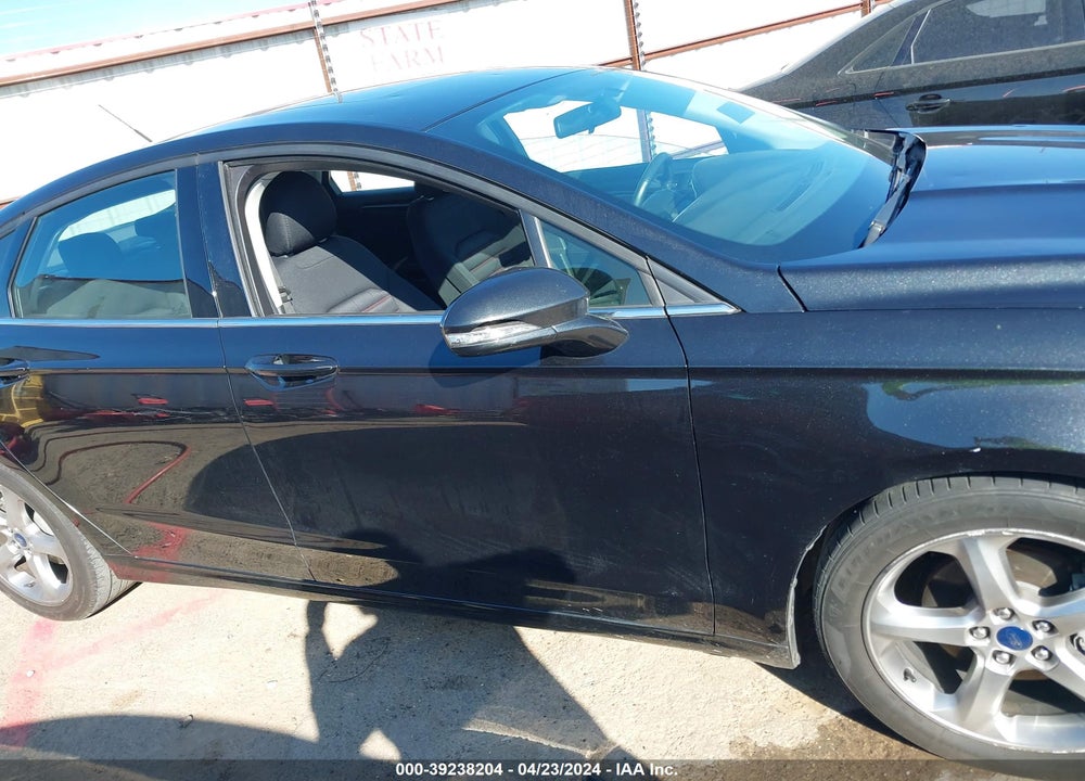 2015 FORD FUSION SE VIN: 3FA6P0HD0FR205555