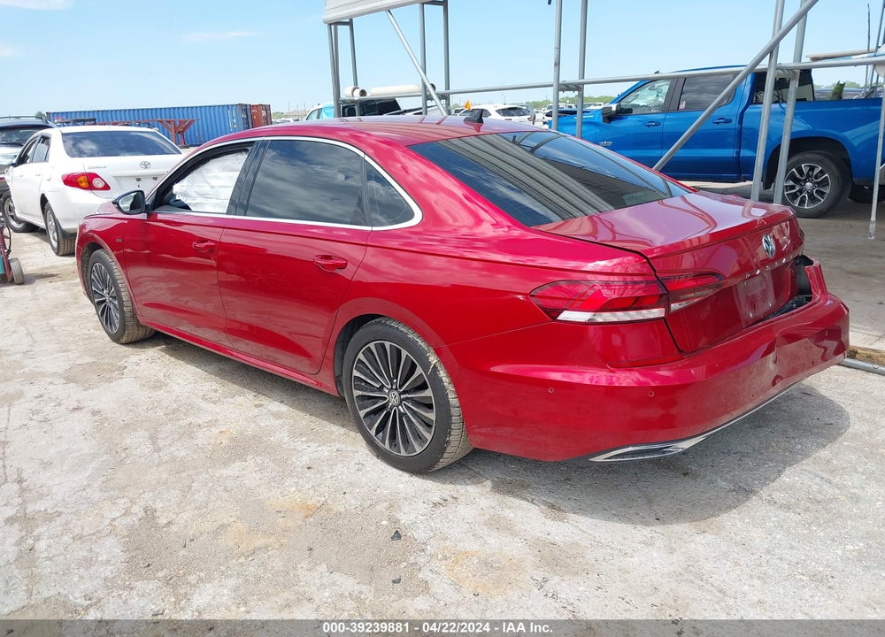 2022 VOLKSWAGEN PASSAT VIN: 1VWBA7A30NC010134