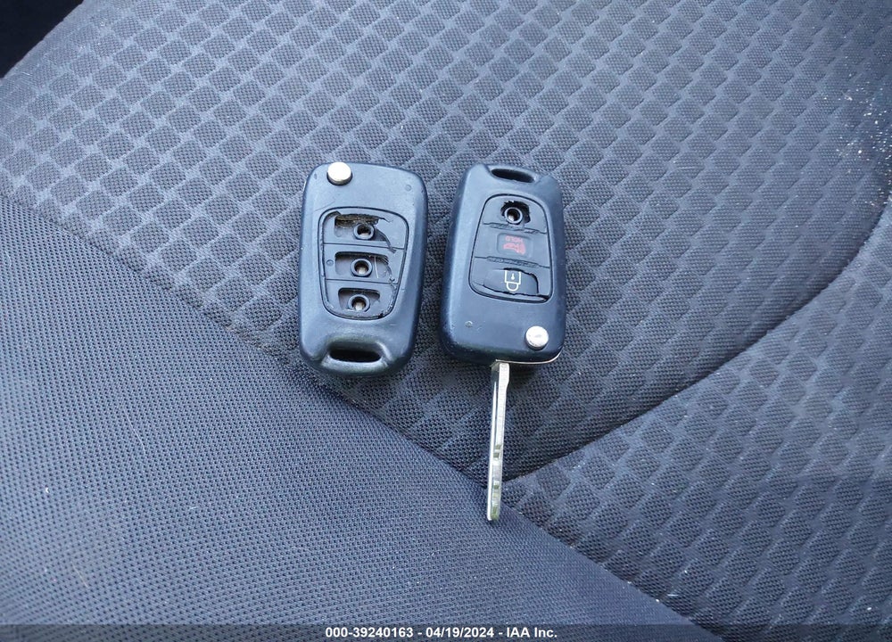 2012 KIA SOUL VIN: KNDJT2A56C7448840