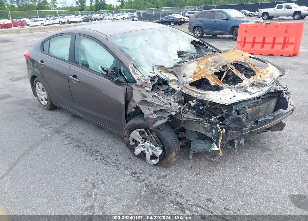 2015 KIA FORTE LX VIN: KNAFX4A69F5285273