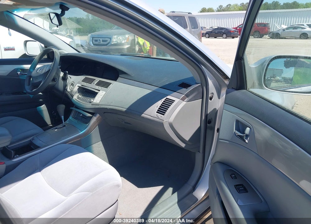 2006 TOYOTA AVALON XL VIN: 4T1BK36B06U090325