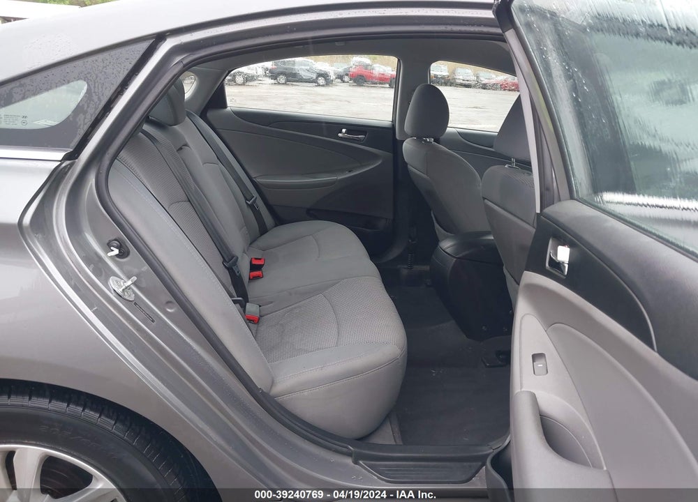 2014 HYUNDAI SONATA GLS VIN: 5NPEB4AC9EH924589