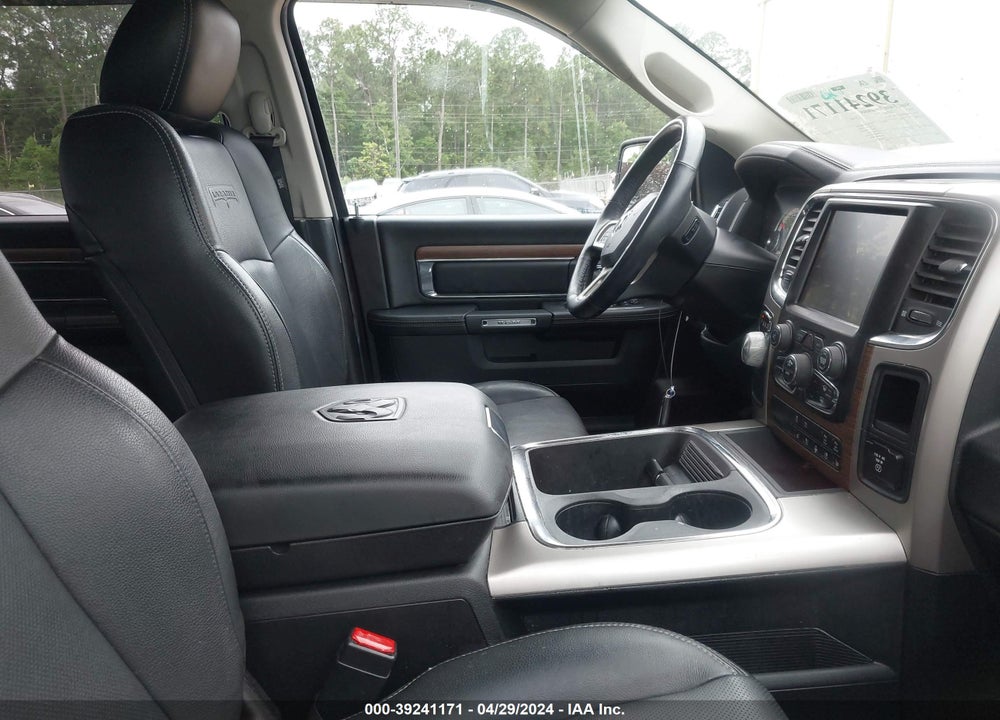 2017 RAM 1500 LAIE  4X2 5'7 BOX VIN: 1C6RR6NT7HS730644