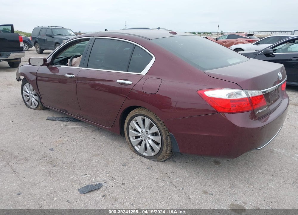 2015 HONDA ACCORD EX-L VIN: 1HGCR2F82FA163300
