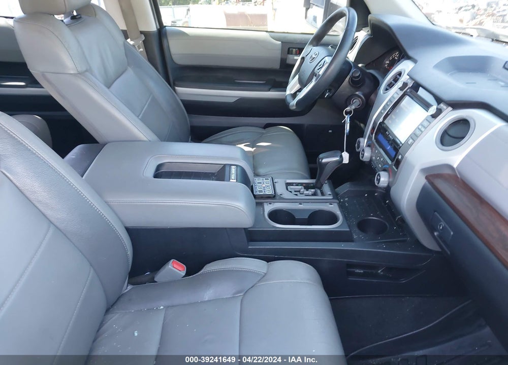 2019 TOYOTA TUNDRA LIMITED 5.7L V8 VIN: 5TFHY5F17KX808901