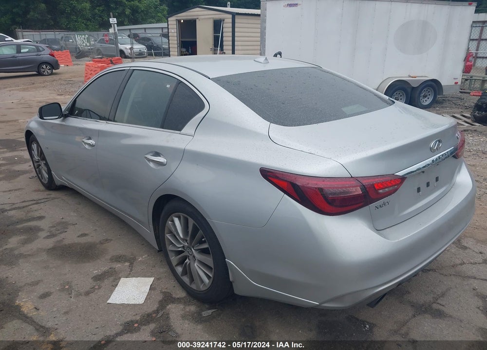 2018 INFINITI Q50 3.0T LUXE VIN: JN1EV7AP9JM354107