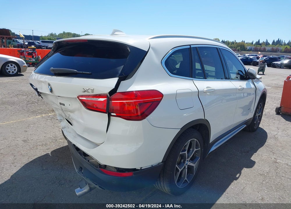 2017 BMW X1 XDRIVE28I VIN: WBXHT3C32H5F79773