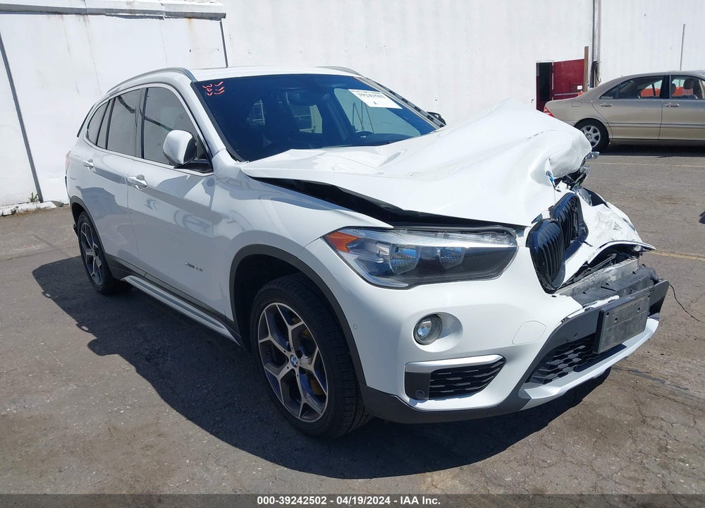 2017 BMW X1 XDRIVE28I VIN: WBXHT3C32H5F79773