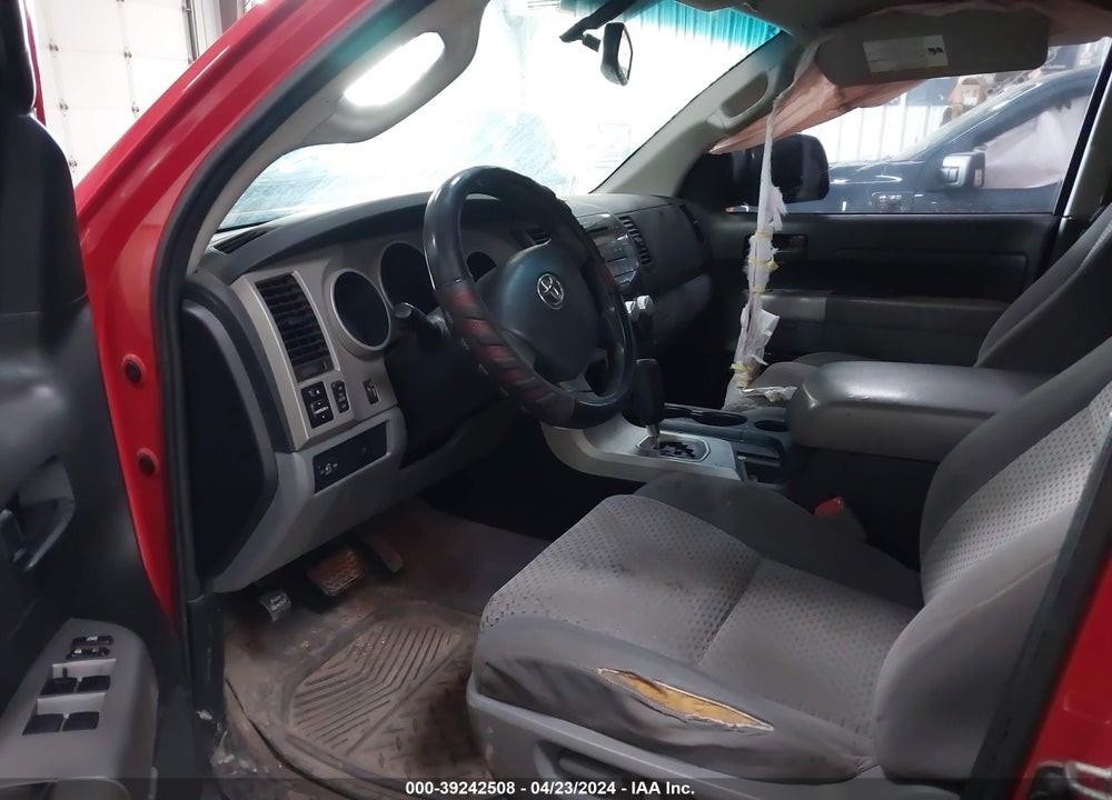 2008 TOYOTA TUNDRA SR5 5.7L V8 VIN: 5TFRV541X8X056913