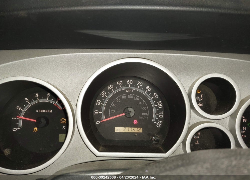 2008 TOYOTA TUNDRA SR5 5.7L V8 VIN: 5TFRV541X8X056913