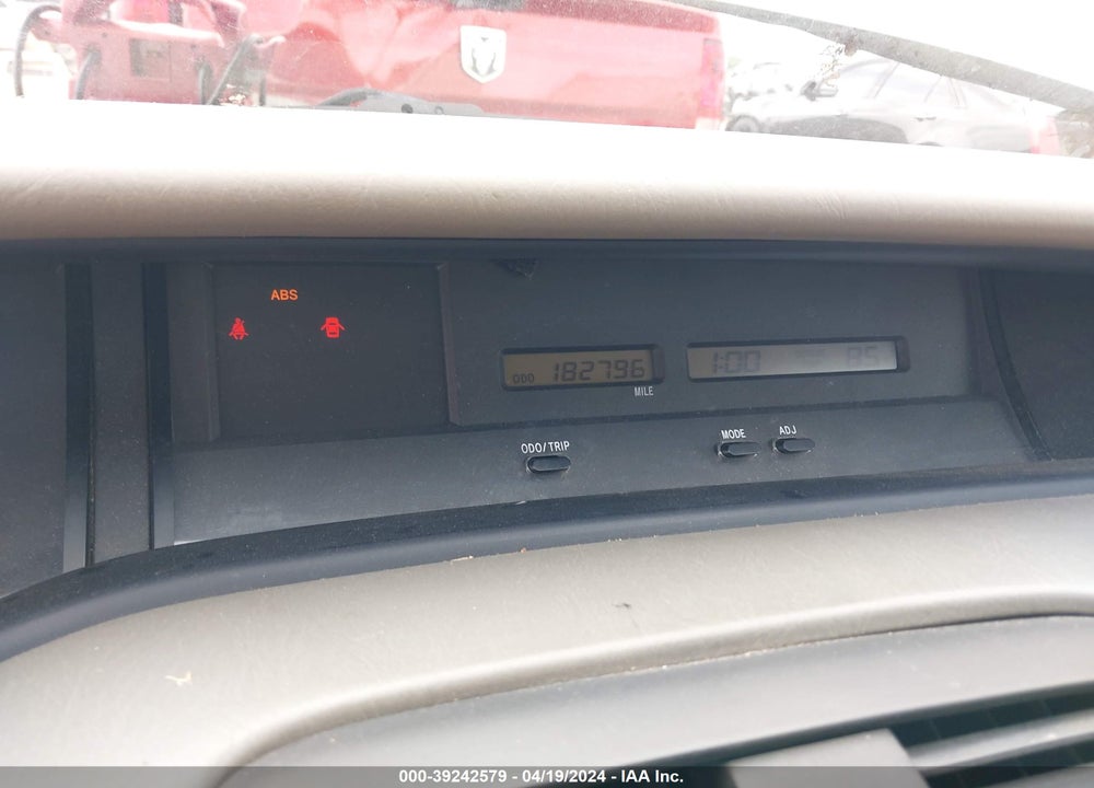 2000 TOYOTA AVALON VIN: 4T1BF28B1YU090008