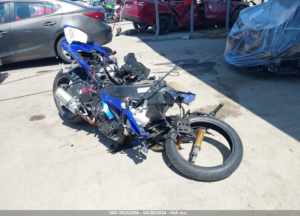 2008 YAMAHA YZFR6 VIN: JYARJ16E28A006025
