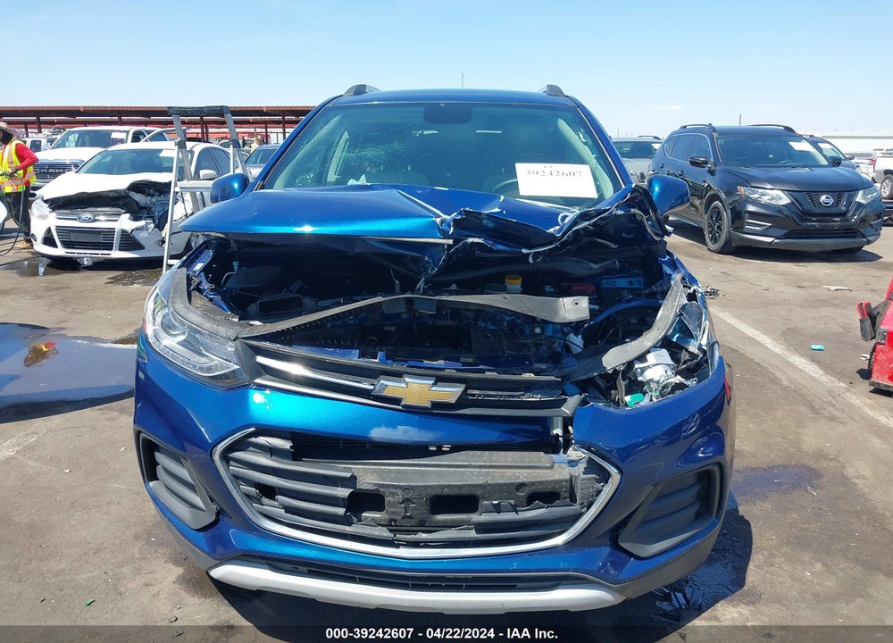 2020 CHEVROLET TRAX FWD LT VIN: 3GNCJLSB6LL177788