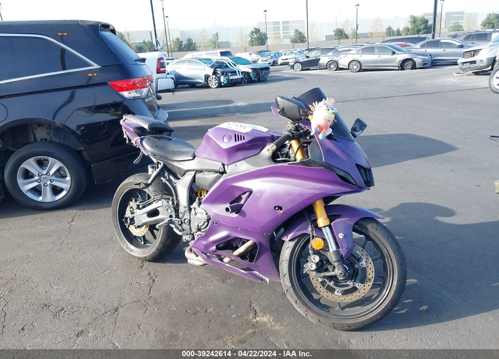 2022 YAMAHA YZFR7 VIN: JYARM38Y2NA001218